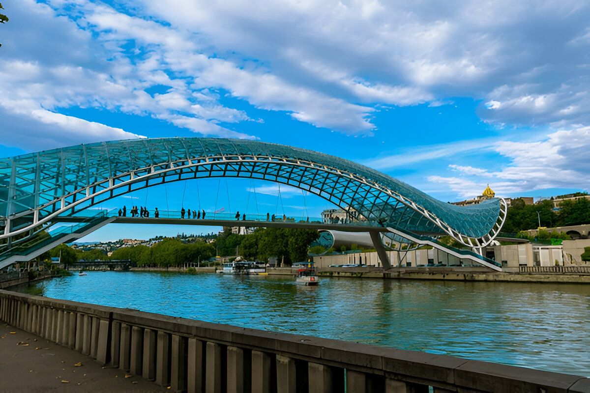 برنامج  جورجيا العرض  14 ليلة 15 يوم (العرض الماسي)